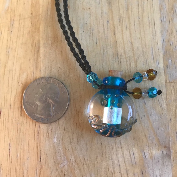 Aromatherapy Bottle Necklace Glass Adjustable - Picture 3 of 5